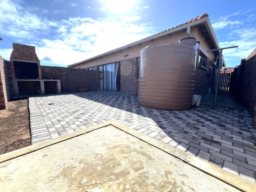To Let 3 Bedroom Property for Rent in Humewood Eastern Cape